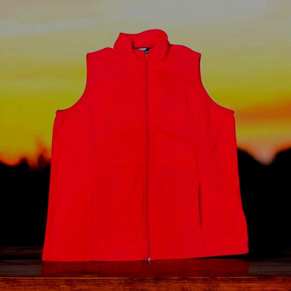 Land’s End Women’s XL Fleece Vest Rich Red Full Zip Pockets NWT - Picture 1 of 9